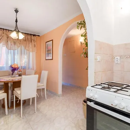 Apartment Stunning In With Kitchen Rijeka