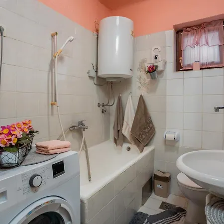 Stunning In With Kitchen Apartment Rijeka