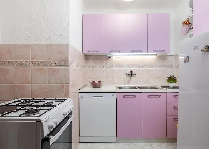 2 Bedroom In *