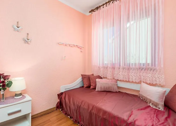 Appartamento 2 Bedroom In *