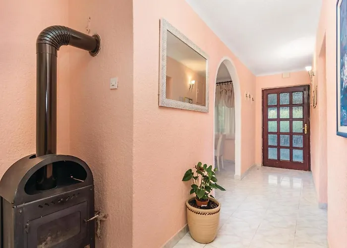 2 Bedroom In * Fiume