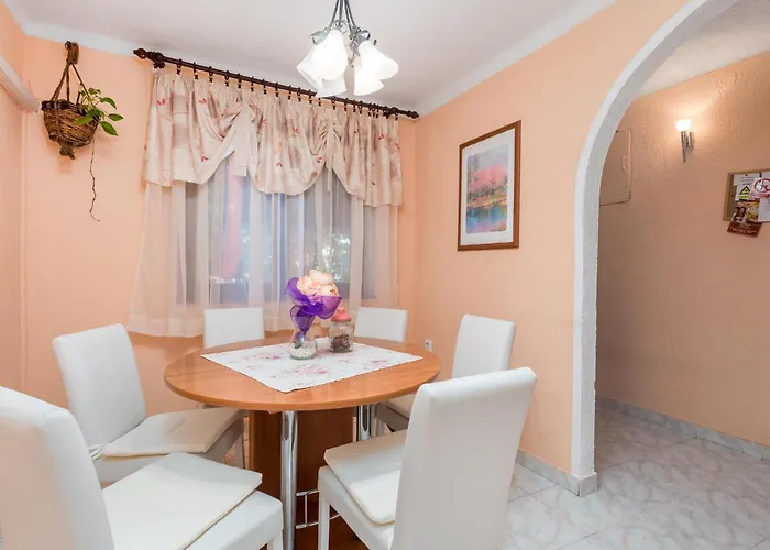 2 Bedroom In Fiume