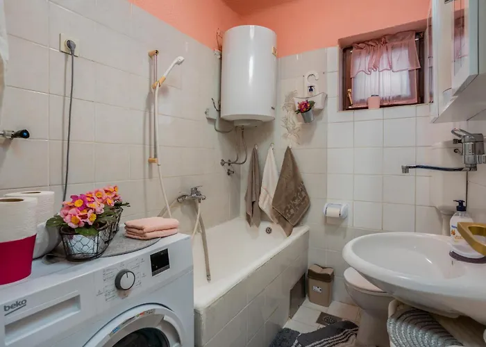 2 Bedroom In Appartamento Fiume